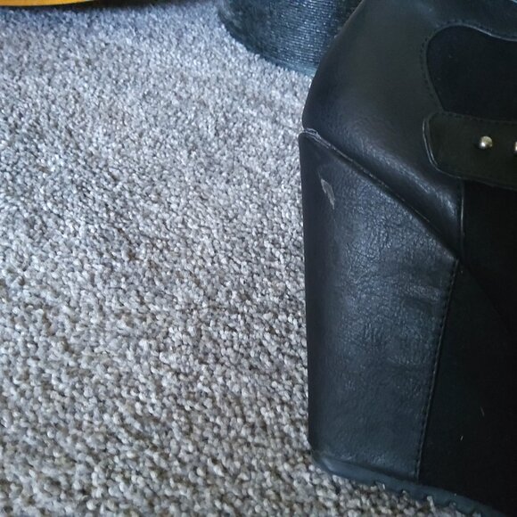 MOSSIMO BLACK SUEDE WEDGE PLATFORM BOOTS - Picture 2 of 6